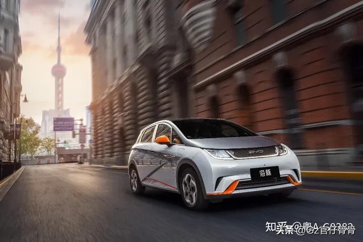 适合女孩子开的20万左右的车,丰田哪款车适合女孩子开