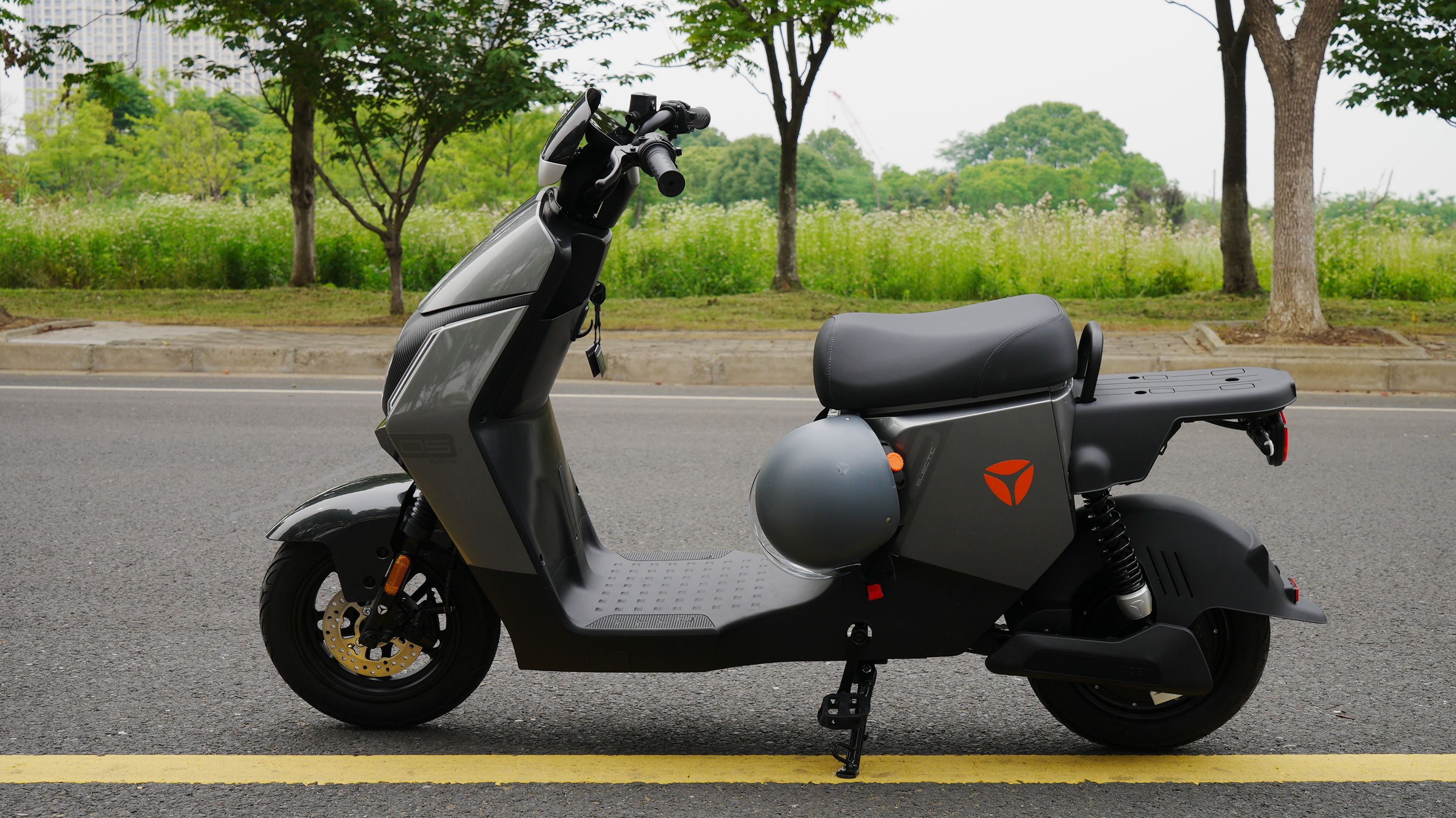 合格的“*男猛**”坐骑什么样？一文看透电动车选购（附实例解析）