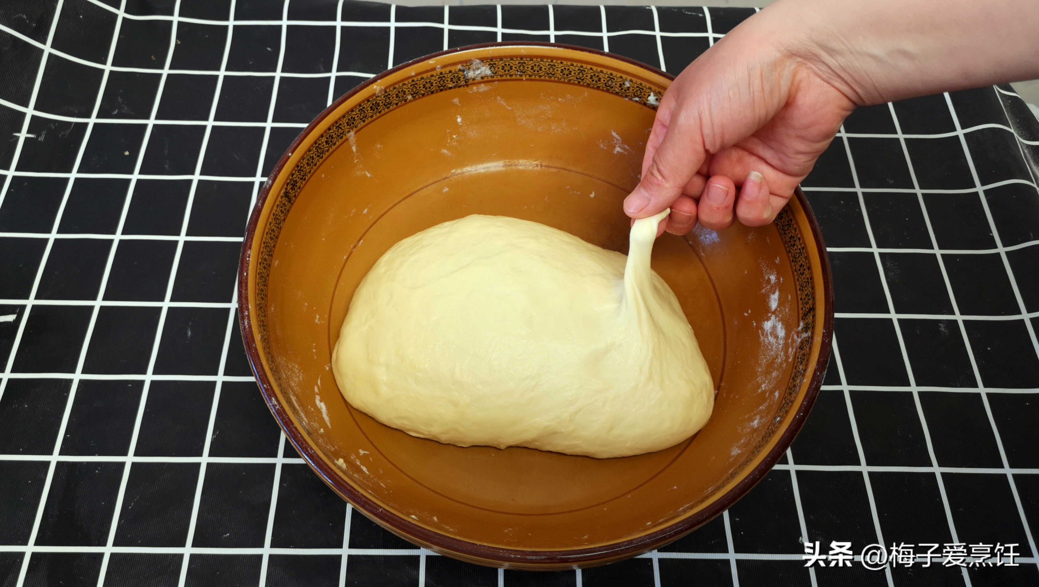 油条怎样炸得才能又软又蓬松,油条怎么炸出来又软又蓬松新手