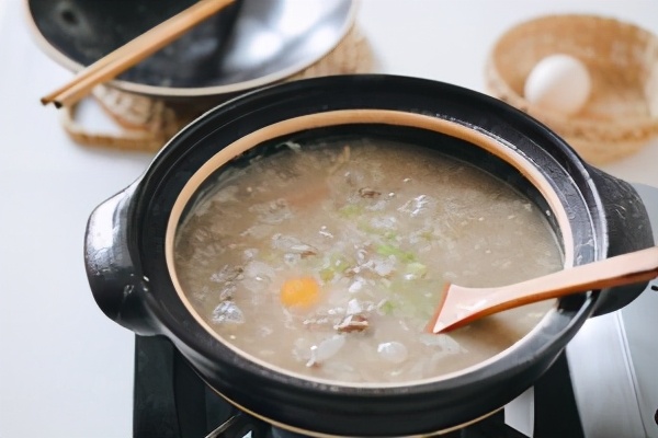 熬药的砂锅怎么开锅才不会开裂,砂锅怎么开锅才不会开裂