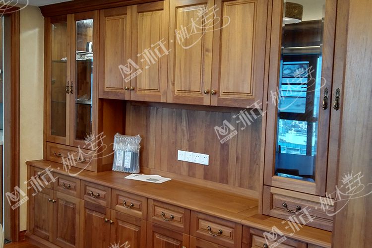 金丝柚木和乌金木家具,金丝柚木家具的特点