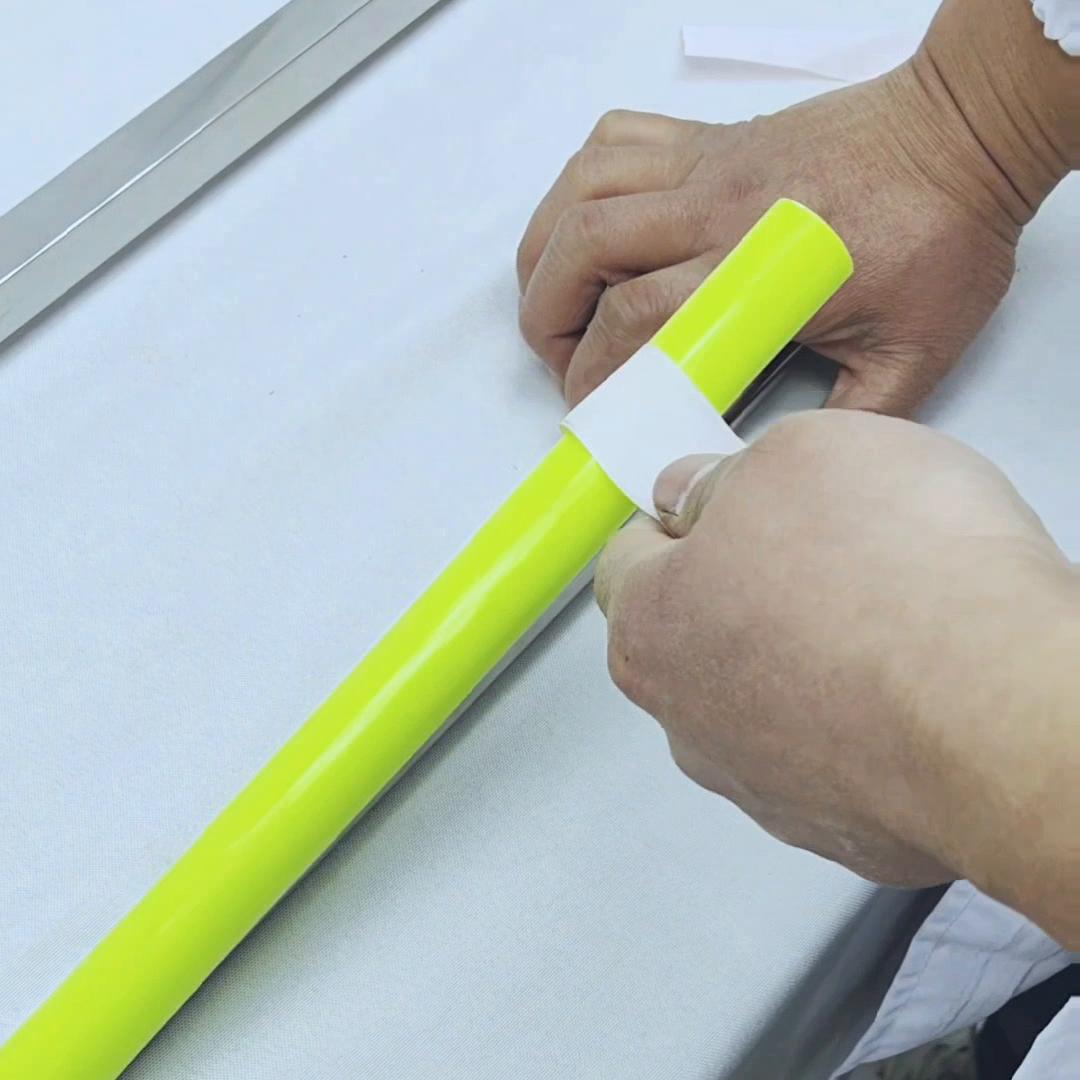 十字绣绷紧框制作,十字绣怎么拿管子绣