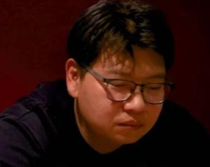 香港夫妇移居英国现在怎么样了,移居英国的香港两口子现在如何了