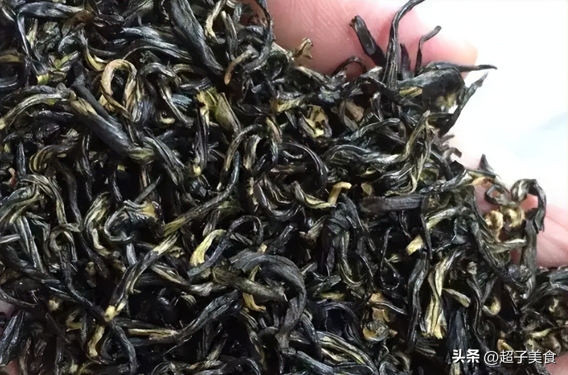 走亲访友带茶叶合适吗,春节回家带什么茶好