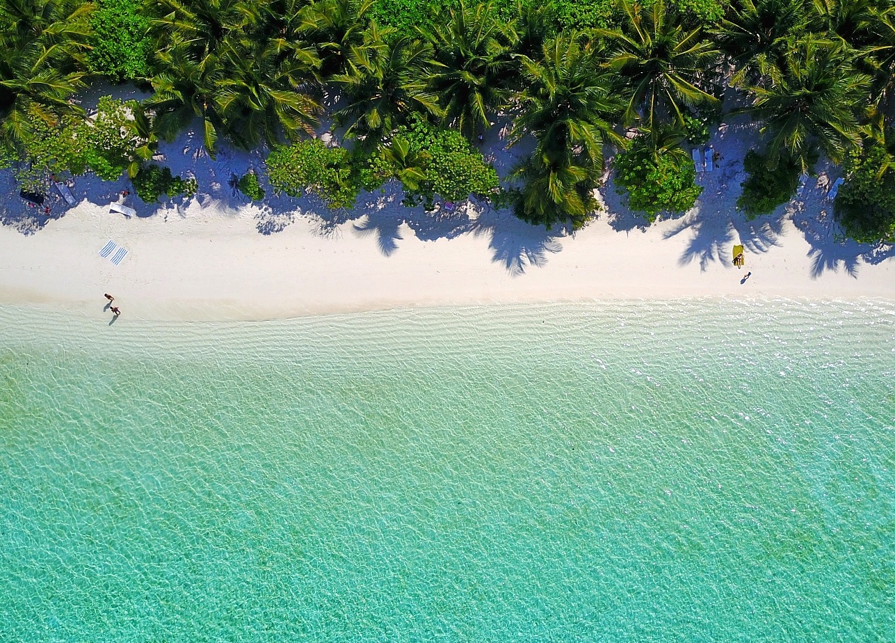 马尔代夫签证免签条件,淡季去马尔代夫选岛