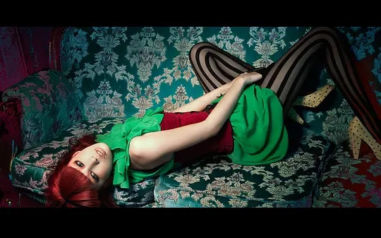 “偏执歌后”中岛美嘉：凭一首歌拉低日本自杀率，失聪仍坚持歌唱