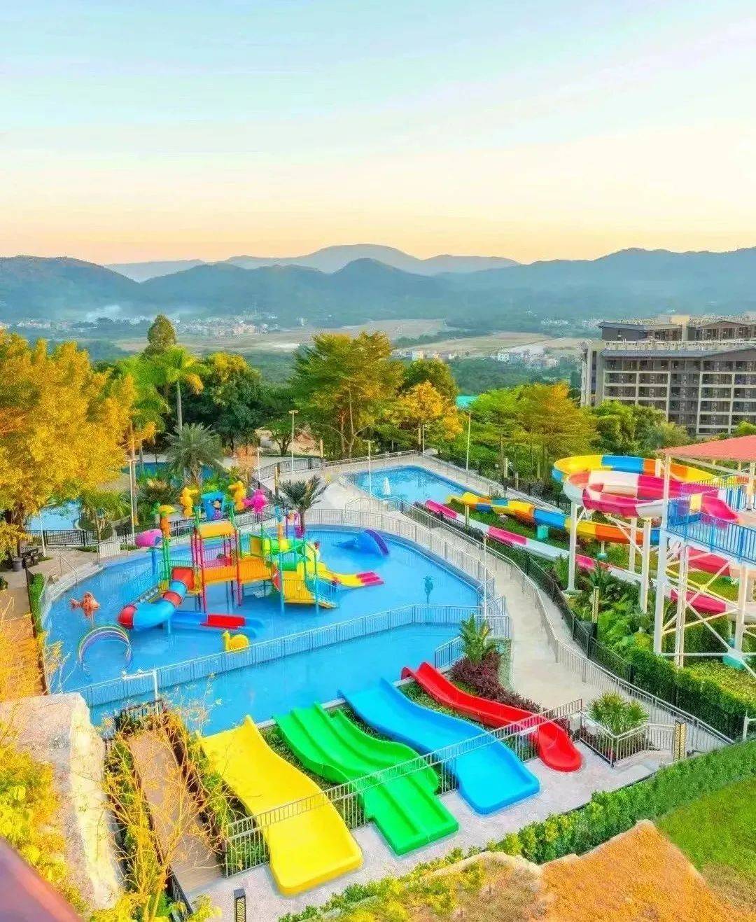 距广州仅1.h车程，打卡金叶子，奢享五星生活，含早晚餐，白菜价