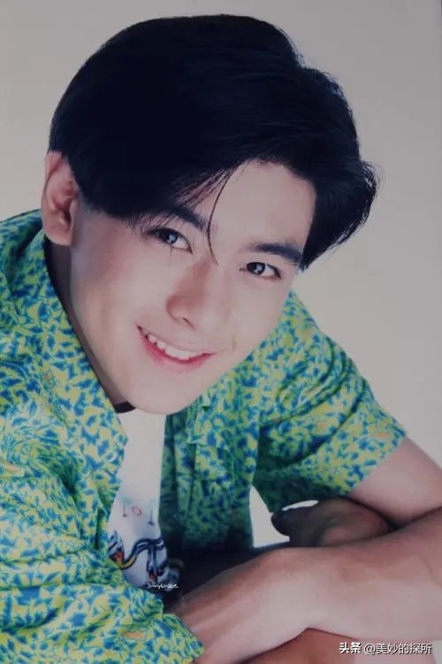 黄宗泽钟汉良同台,钟汉良和黄宗泽谁大