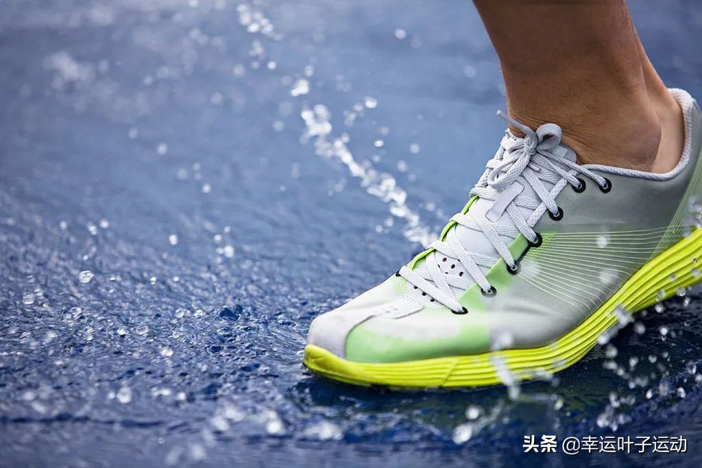 跑鞋穿久了会累正常吗,跑鞋穿久了会不会不防滑