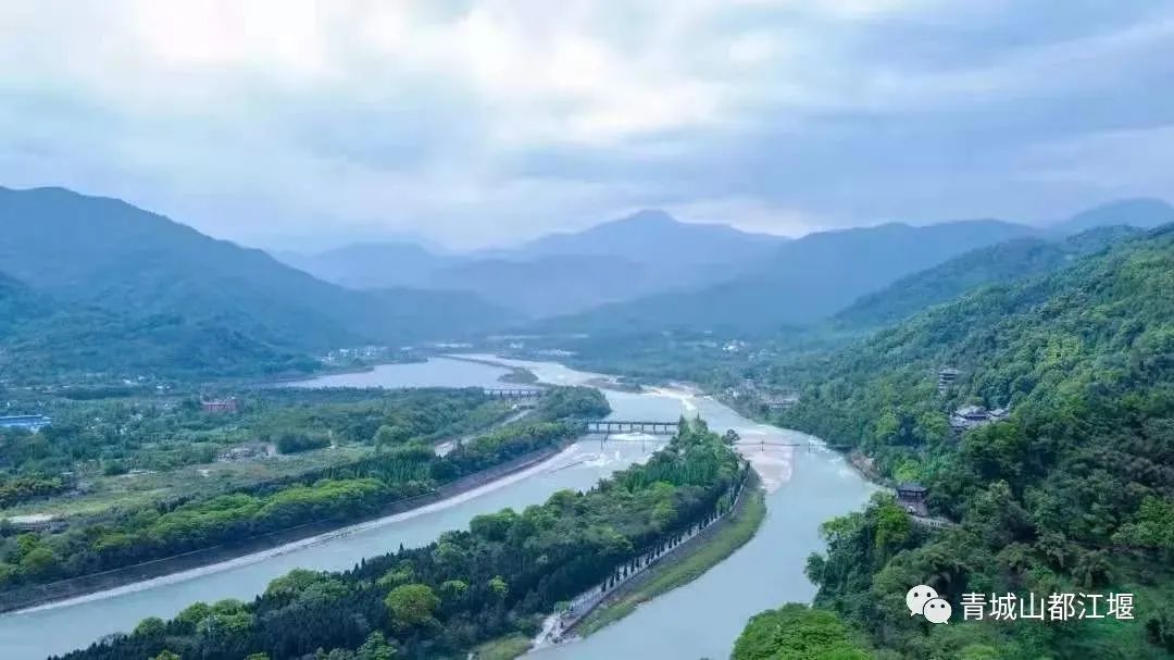 拿走不谢！这份都江堰“懒人版”旅游攻略，不爬山、不扎堆，还能打卡明星同款，赶快行动吧~