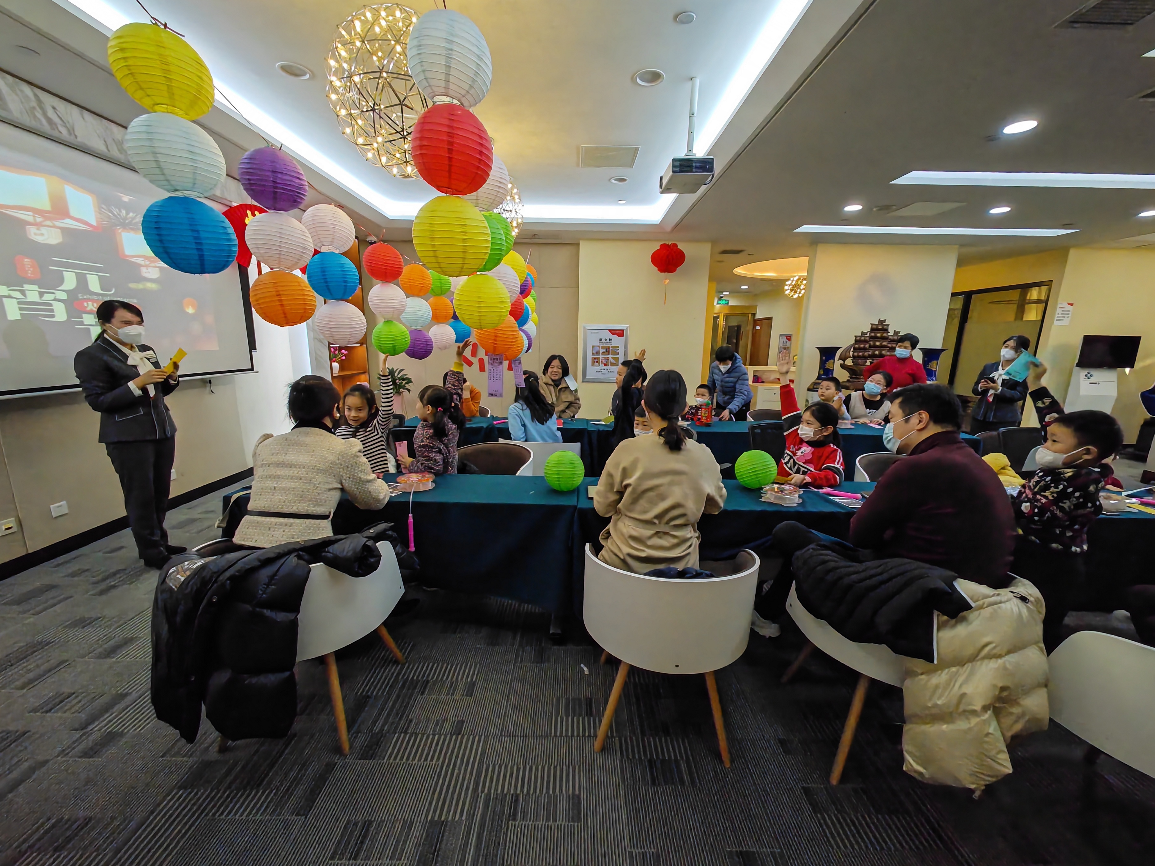 欢欢喜喜闹元宵主题活动,浙商银行普及金融宣传月