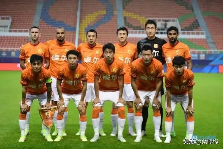 武汉长江足球俱乐部解散,武汉长江足球俱乐部退赛了吗