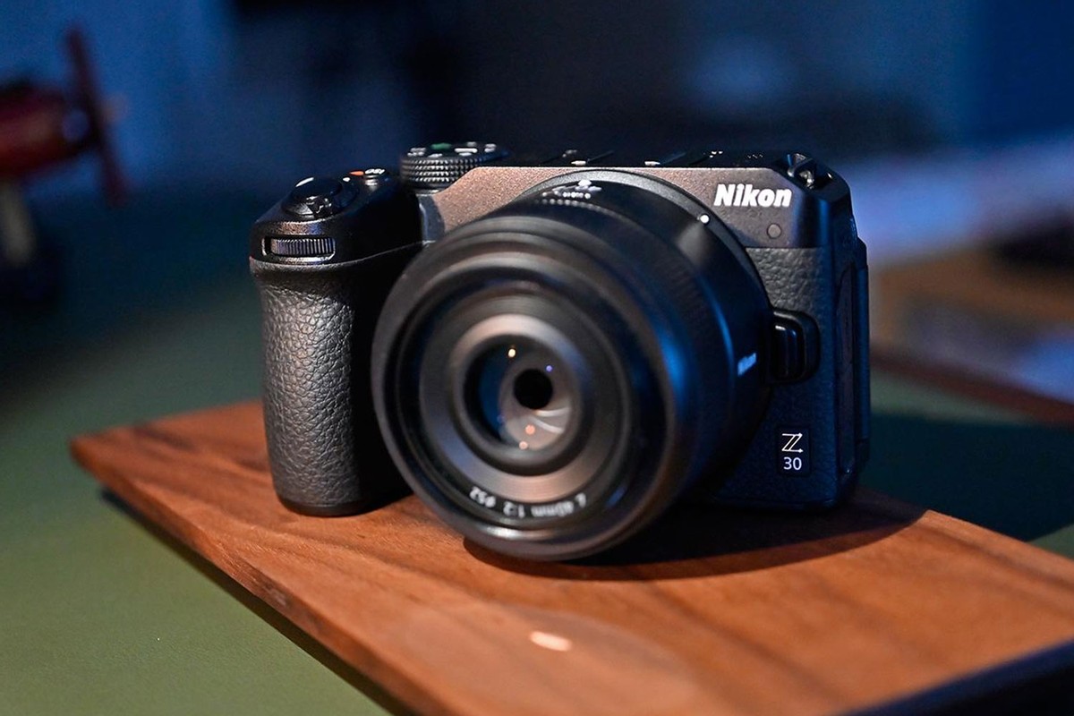 尼康Z30套机正在预售：5899元、APS-C视频神器，值得买吗？