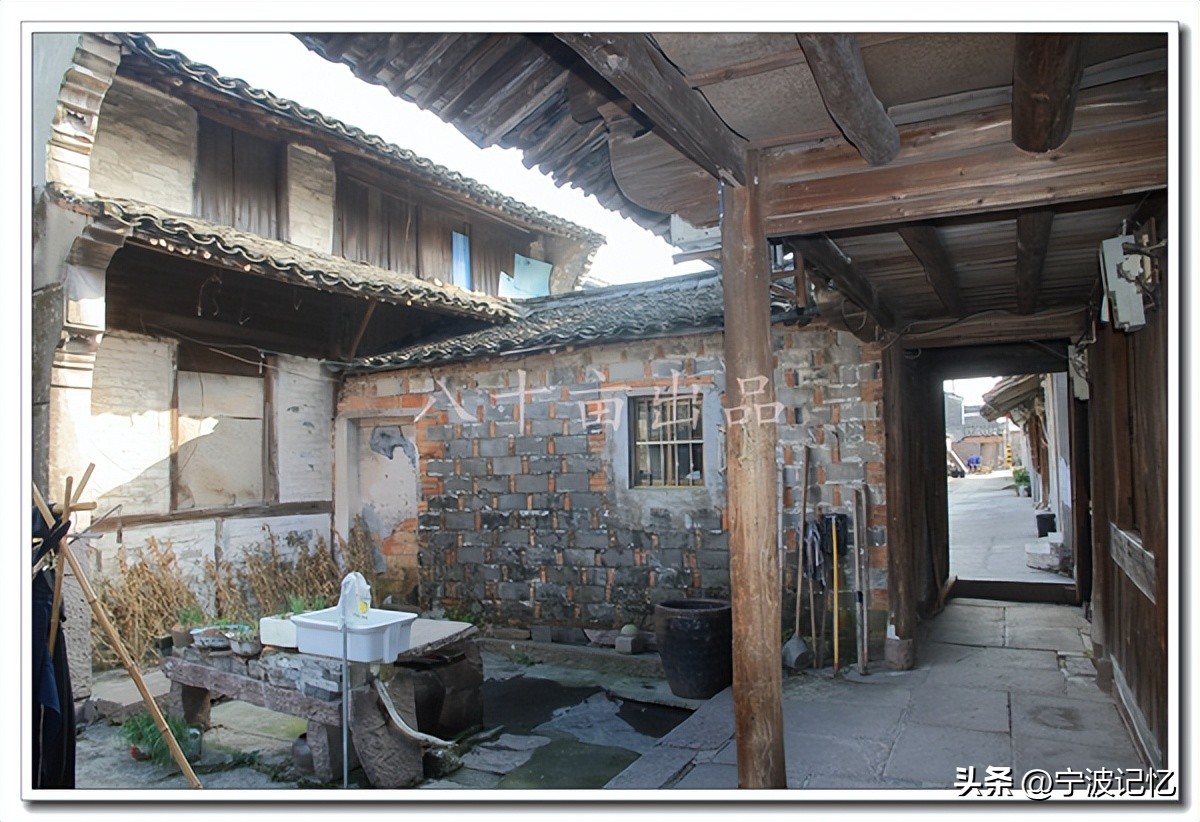 石碶街道各行政村,海曙区石碶村