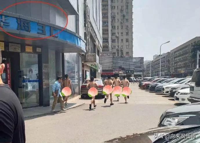 当众被扇耳光算羞辱吗,现实生活中被罚跪