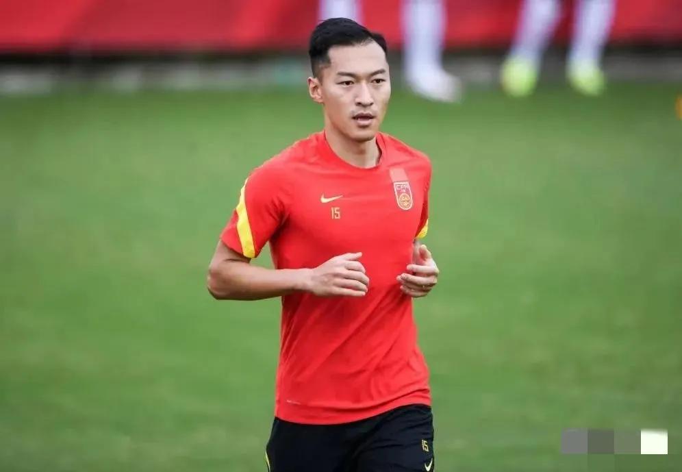 国足太太团的身材和颜值担当,国足太太团身材排行