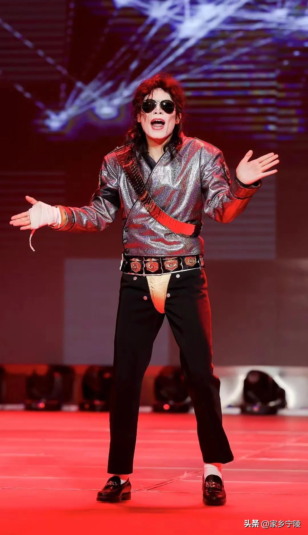 联合国公认的著名歌星好莱坞特型演员||王杰克逊WANG-JACKSON