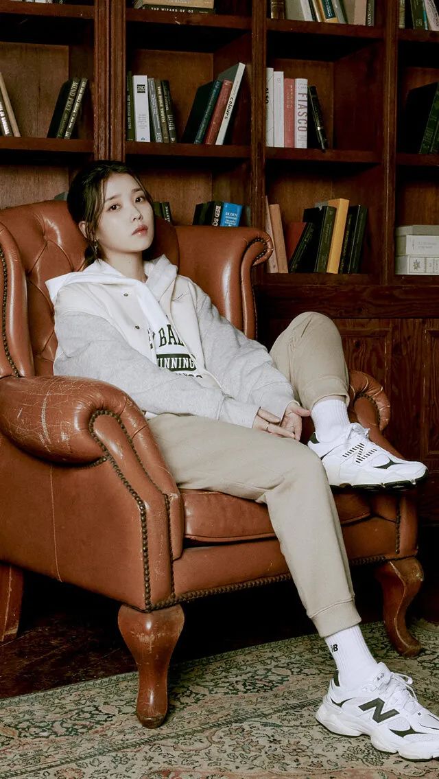 2022年爆款运动鞋100以下,春季新款运动鞋99四双