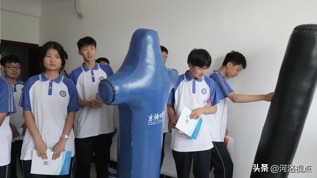 走进矫正中心沉浸式的司法体验——河南省宜阳县司法局开展“社区矫正中心开放日”活动