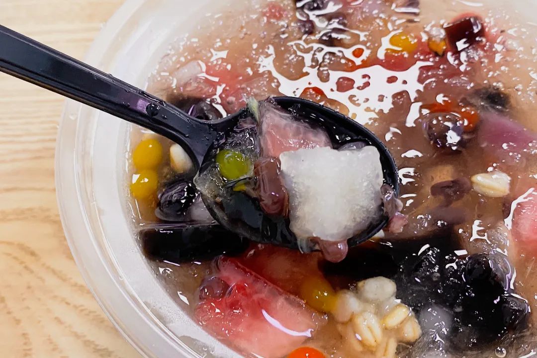 武汉小吃打包推荐,在这条街上发现最正宗武汉小吃