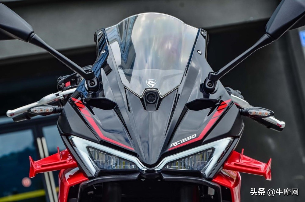 入门仿赛推荐1-2万双缸,赛科龙rc250仿赛震动大吗