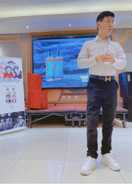 品鉴钰之锦，凭海听“执著”青岛威友们说：愉悦感、仪式感，齐了