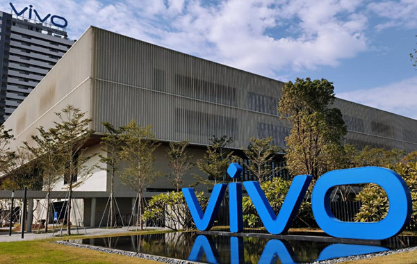 高端手机市场份额华为vivo前列,vivo登顶国内手机市场成最强王者