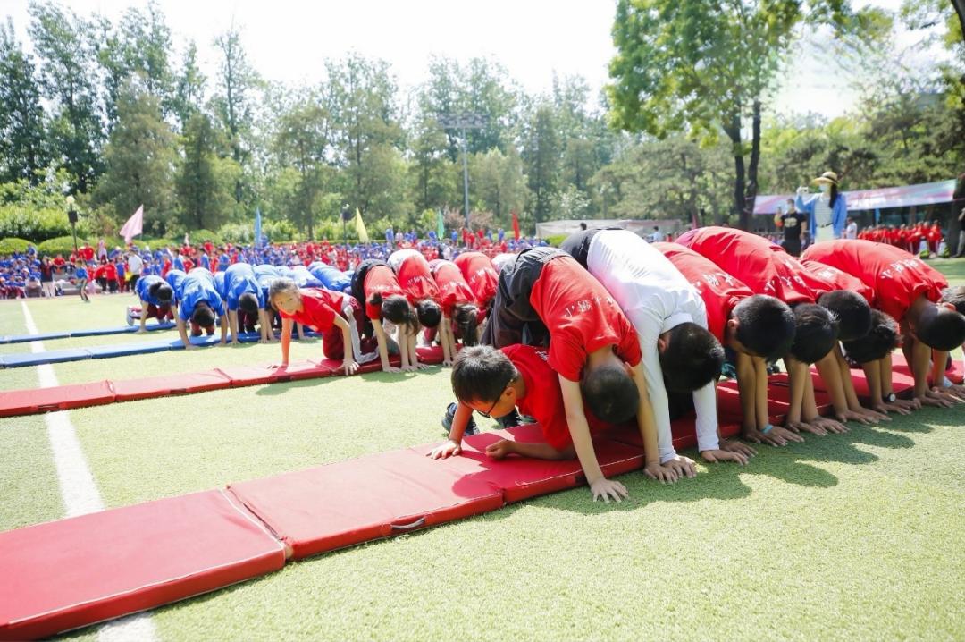 随县炎帝学校团队赴北京参会纪实