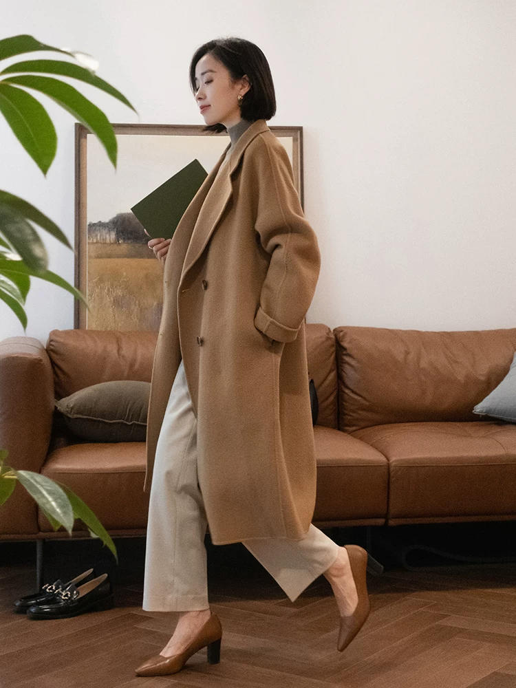 驼色大衣如何穿出时髦范,驼色大衣最洋气搭配