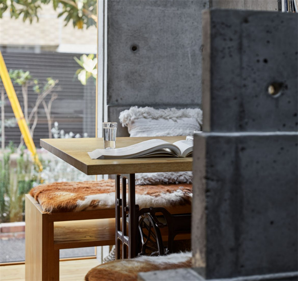 日本小夫妇房子,日本夫妻住进荒宅