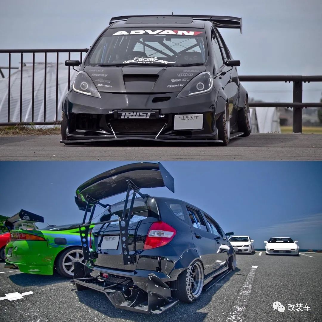 战斗范儿拉满的黑武士本田飞度GE和思域EG,兼顾素雅和张狂