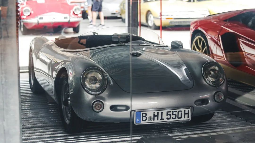 安利一个德国的宝藏车库，能去参观的那种