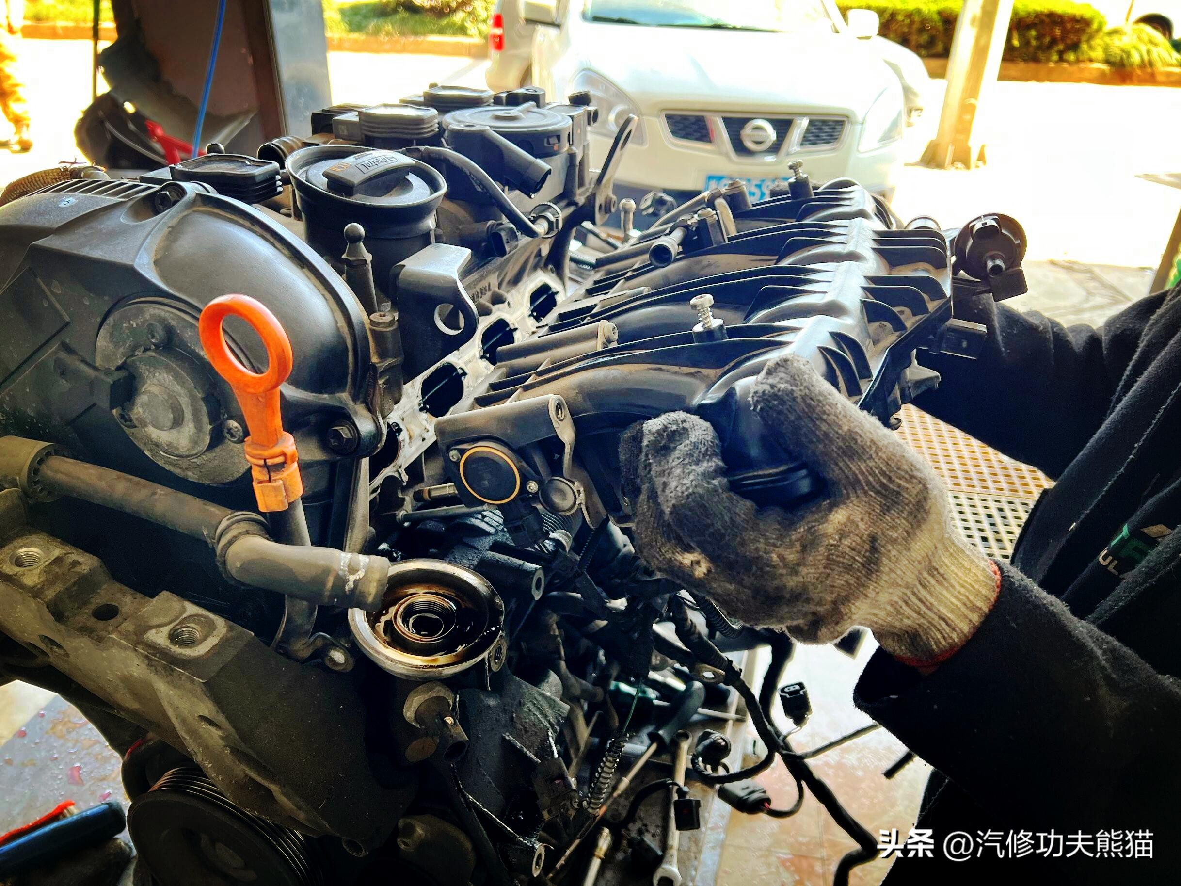 父亲老车翻新修复,父亲去世留下了的车去翻新