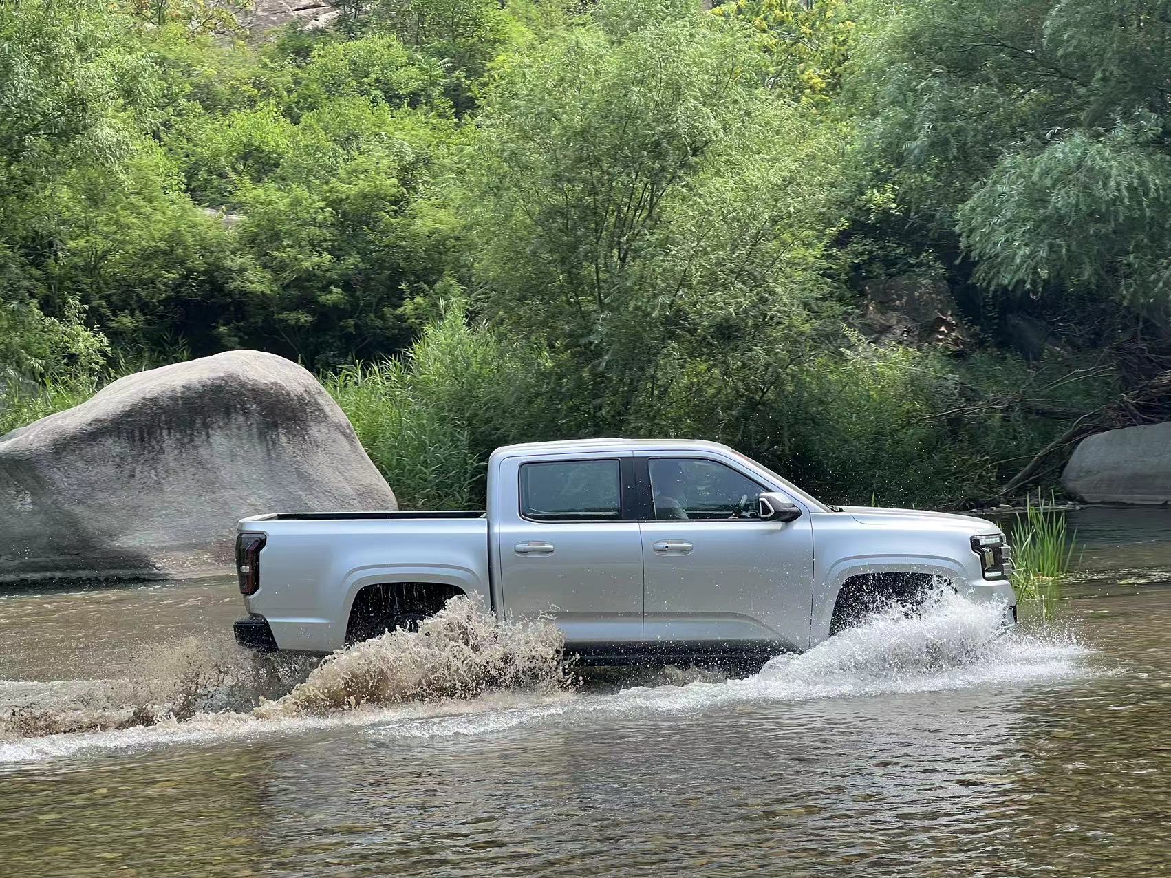 有劲的家用车,深度试驾江铃大道乘用版
