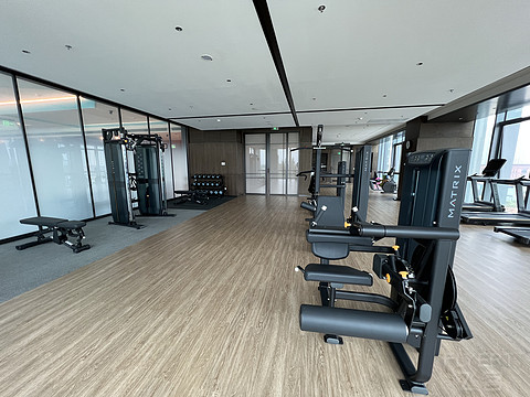 窗含西岭千秋雪成都环球中心雪山,窗含西岭千秋雪魅力成都