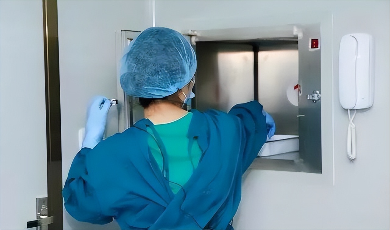 博士11天捐精5次猝死，家属要求400万赔偿，责任谁来承担？