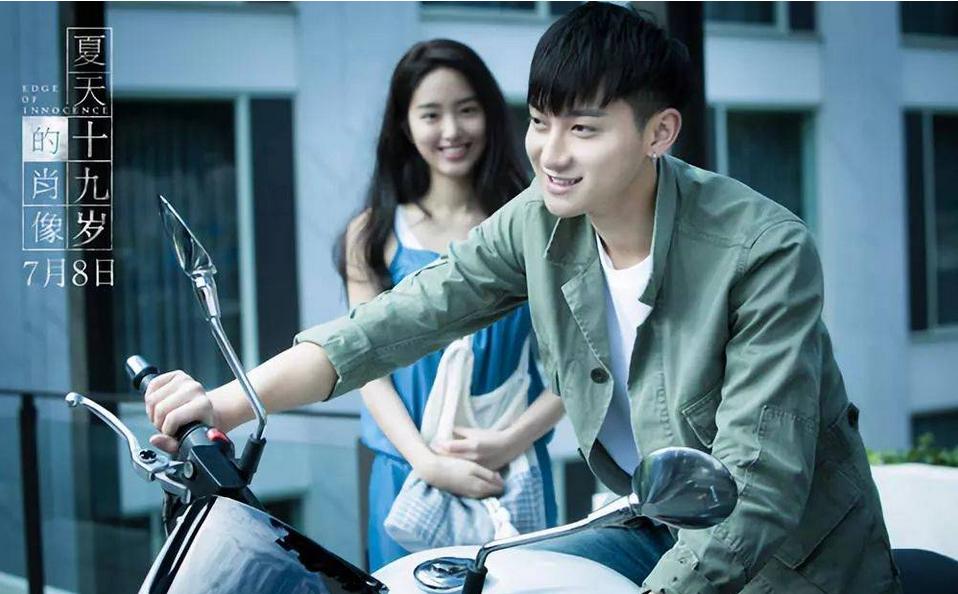 刘亦菲杨采钰比较 (刘亦菲陈金飞杨采钰微博)