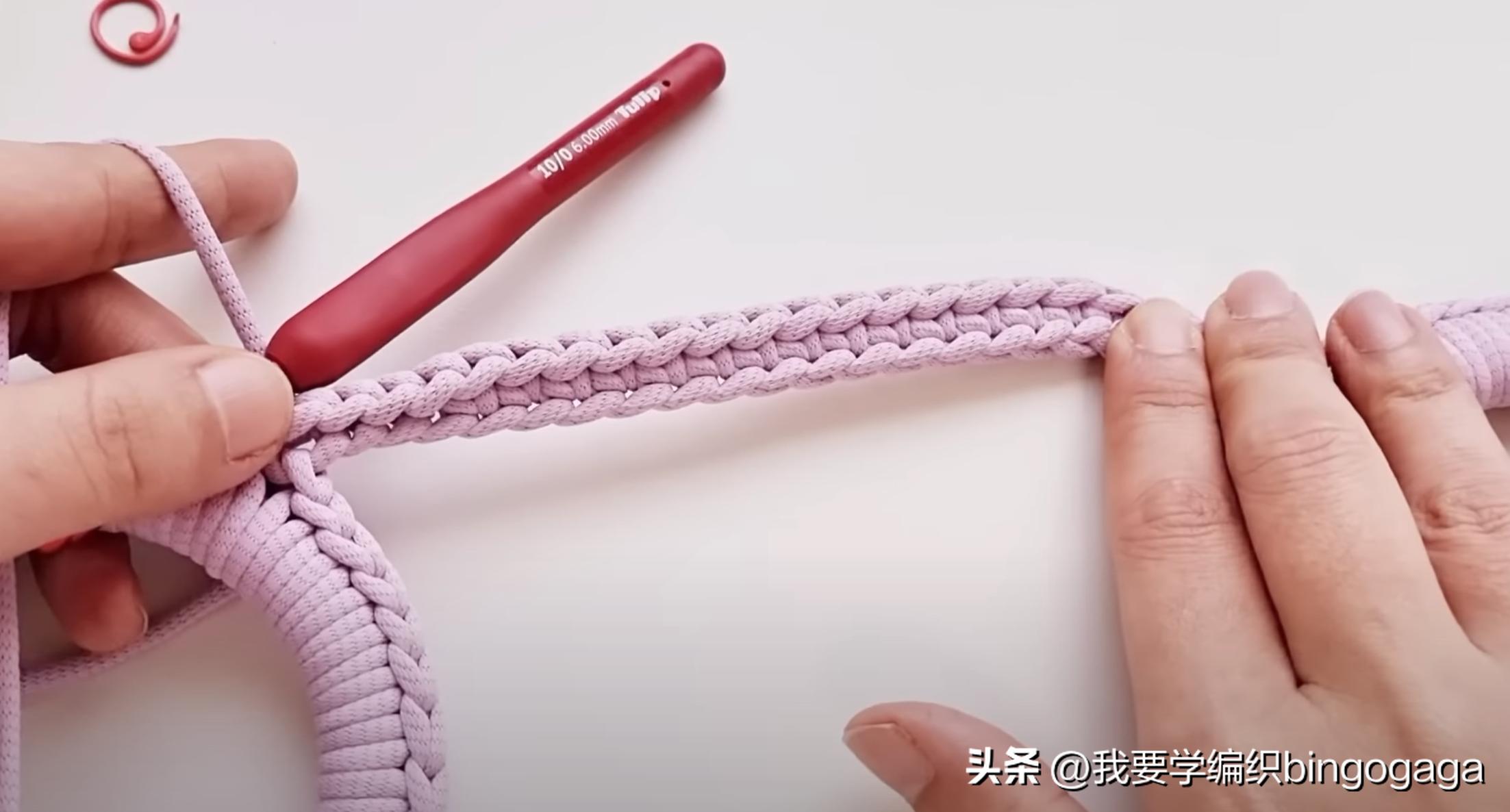 听说你想学习这款包包的钩法，罗纹环柄包教程，外表简约有型有款