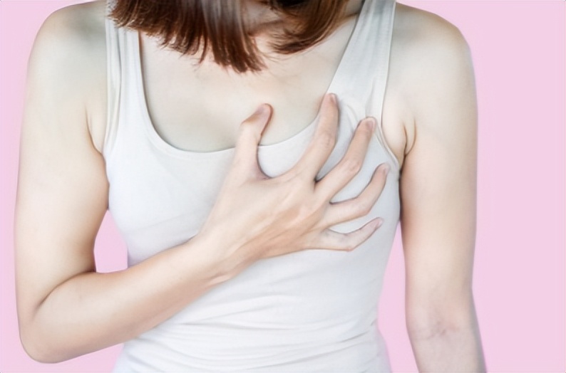 裸睡怎样保护乳房,裸睡真的有助于身心健康吗