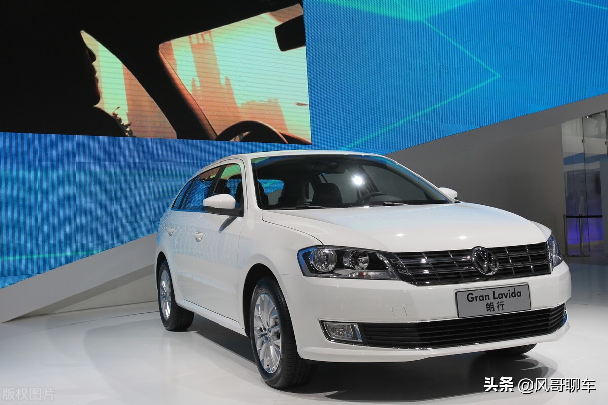 那么新手到底应该如何选择车型呢,买车建议哪个车型最好