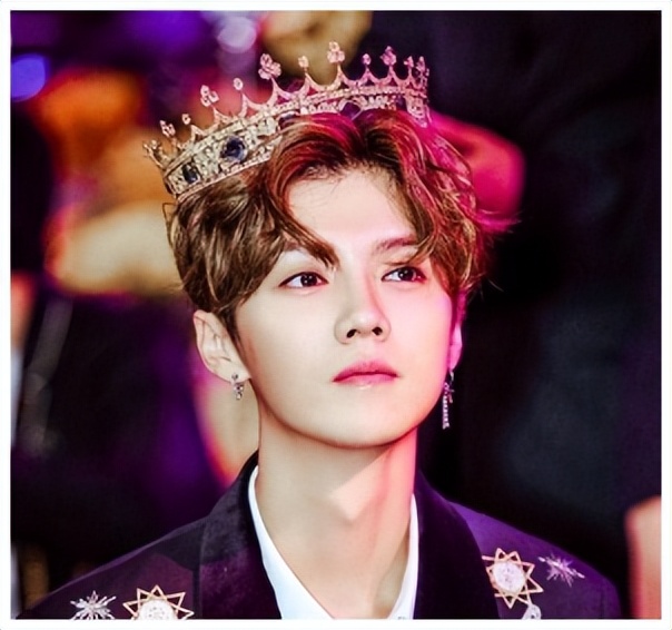 鹿晗阔少,鹿晗谈c罗首秀