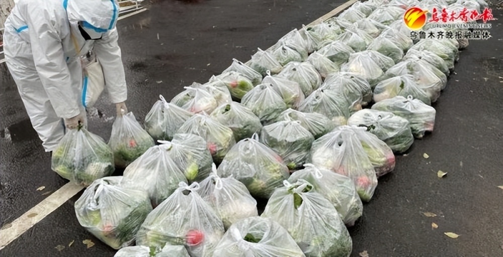 乌鲁木齐老百姓配合防疫,新疆乌鲁木齐防疫在行动