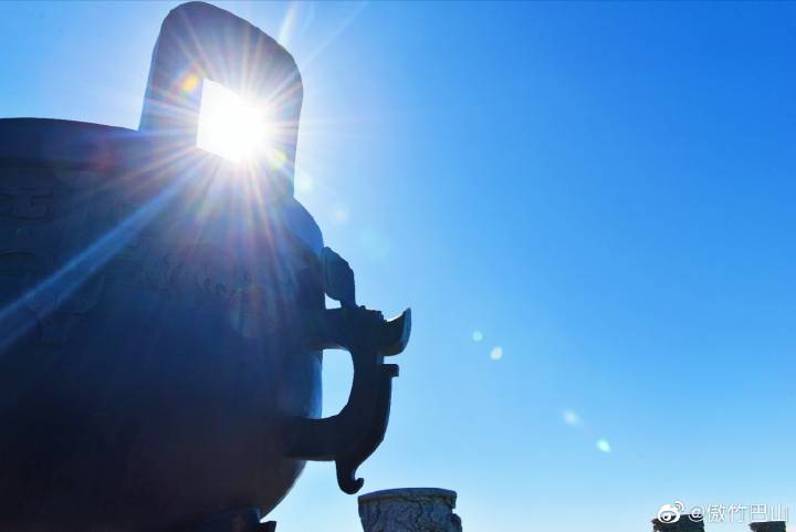 佛教四大名山五台山,五台山自然风景最好的寺院