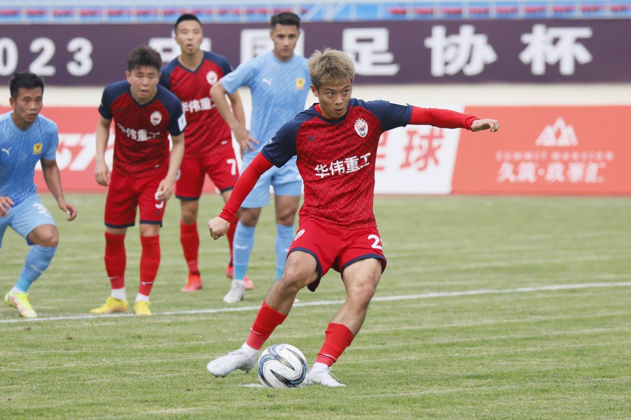 直击*安泰**天贶不服输拼到底，点球留憾仍获球迷认可，刘金东有话说