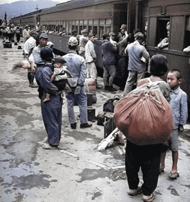 【晚清风情录】老照片中的花楼女子丰乳肥臀，30张尽显魅力