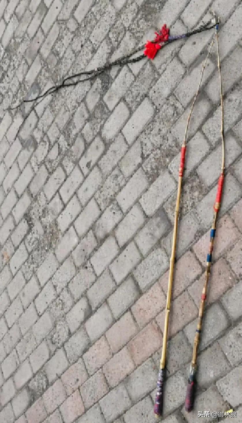 老燕窝,大门口的燕窝