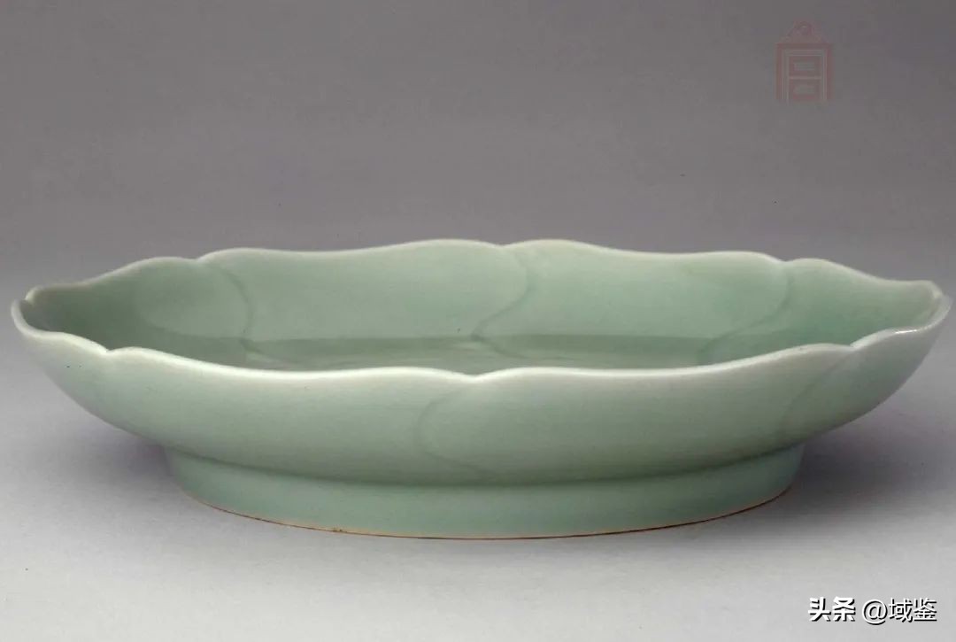 成化斗彩和宣德五彩哪种更贵,明成化顶级御用斗彩鸡缸杯