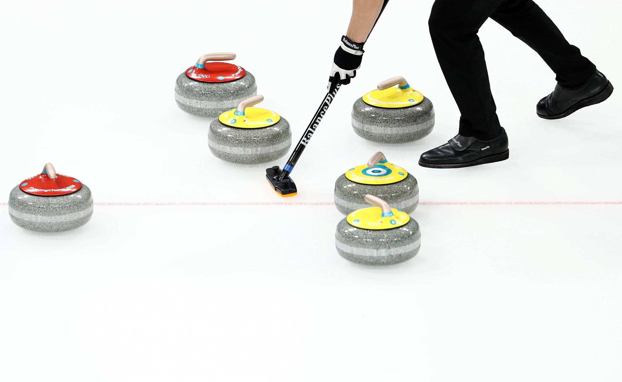 中国冬奥会冰壶多少钱,冬奥会冰壶现在值多少钱