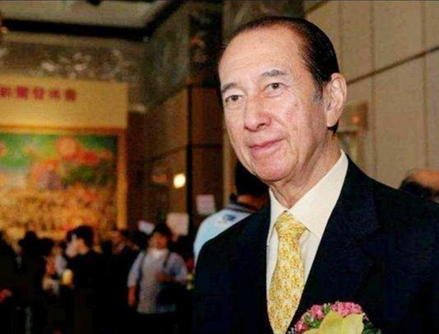 澳门街市伟,澳门街市伟年轻照片