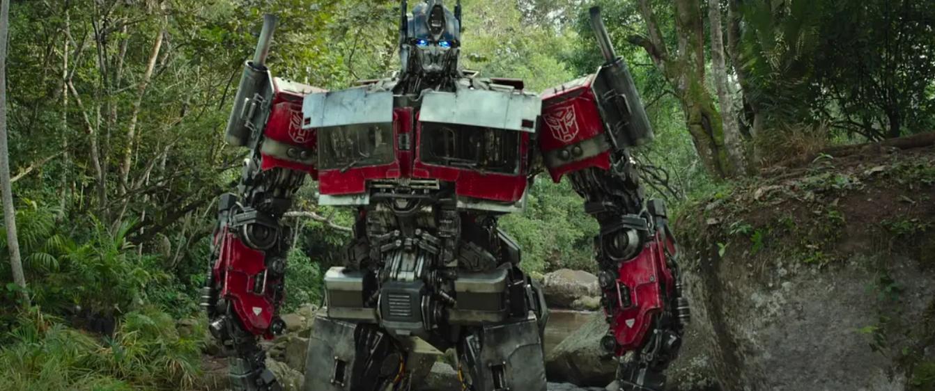 看完《变形金刚7》，我笑了：这么大的IP，给黑人导演拍崩掉了！